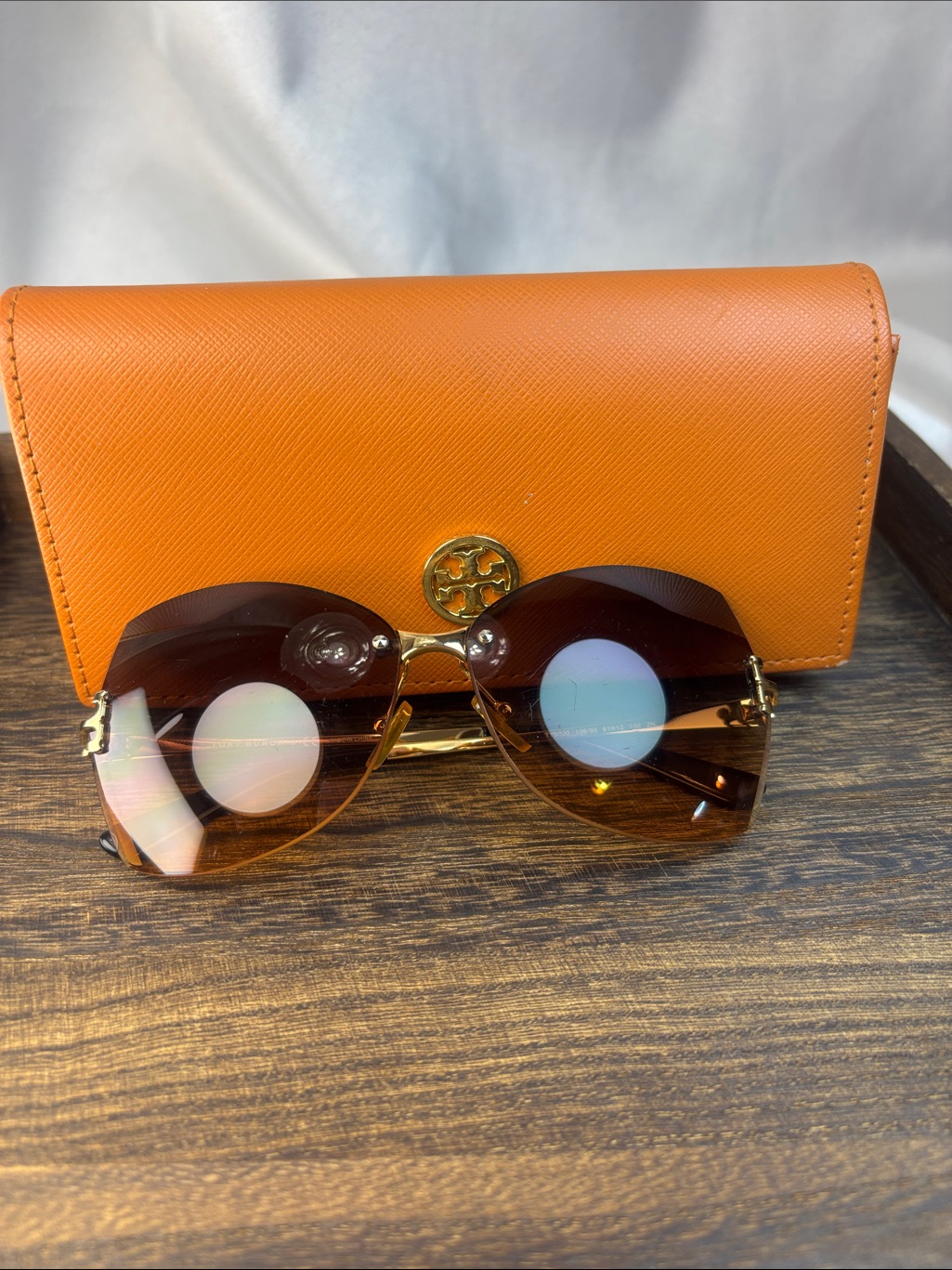 Tory Burch Brown Gradient Rimless Sunglasses With Gold Accents And Orange Case